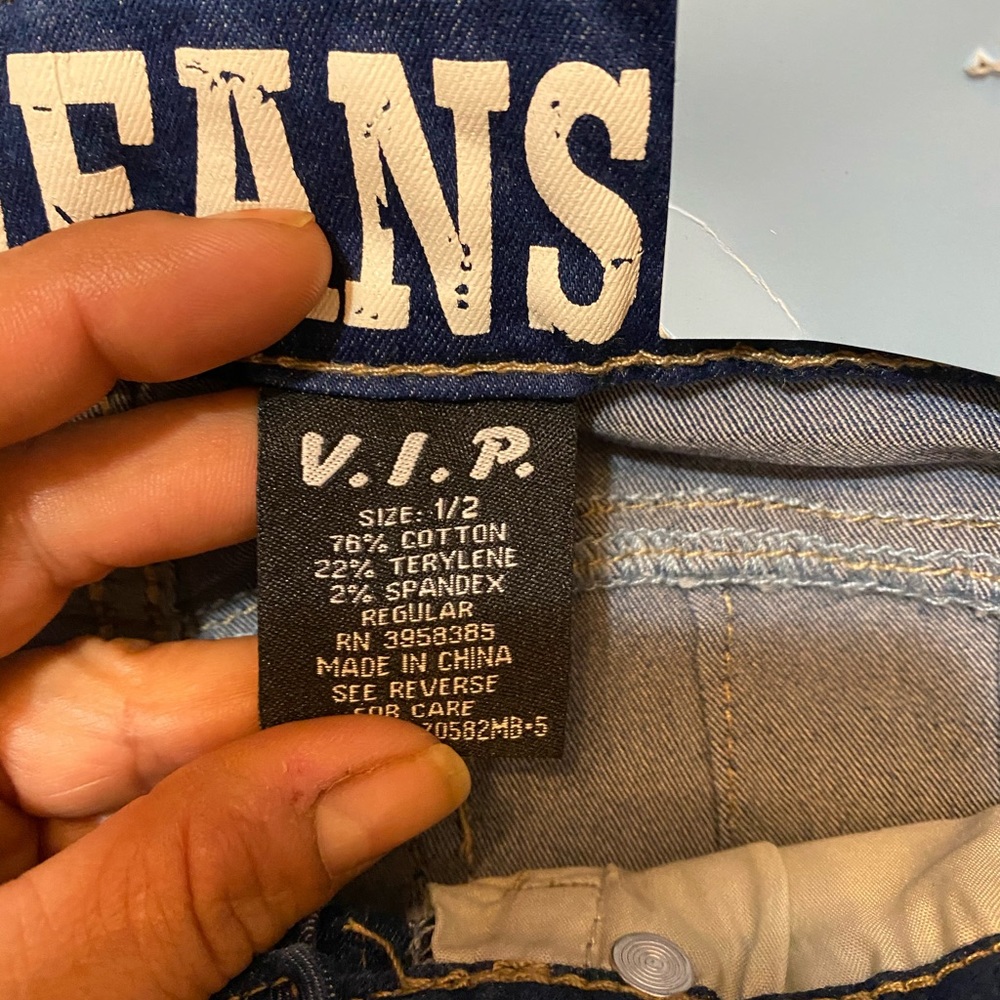 Jeans